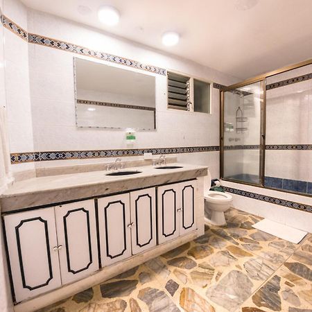 61Prado Hotel Medellín Oda fotoğraf
