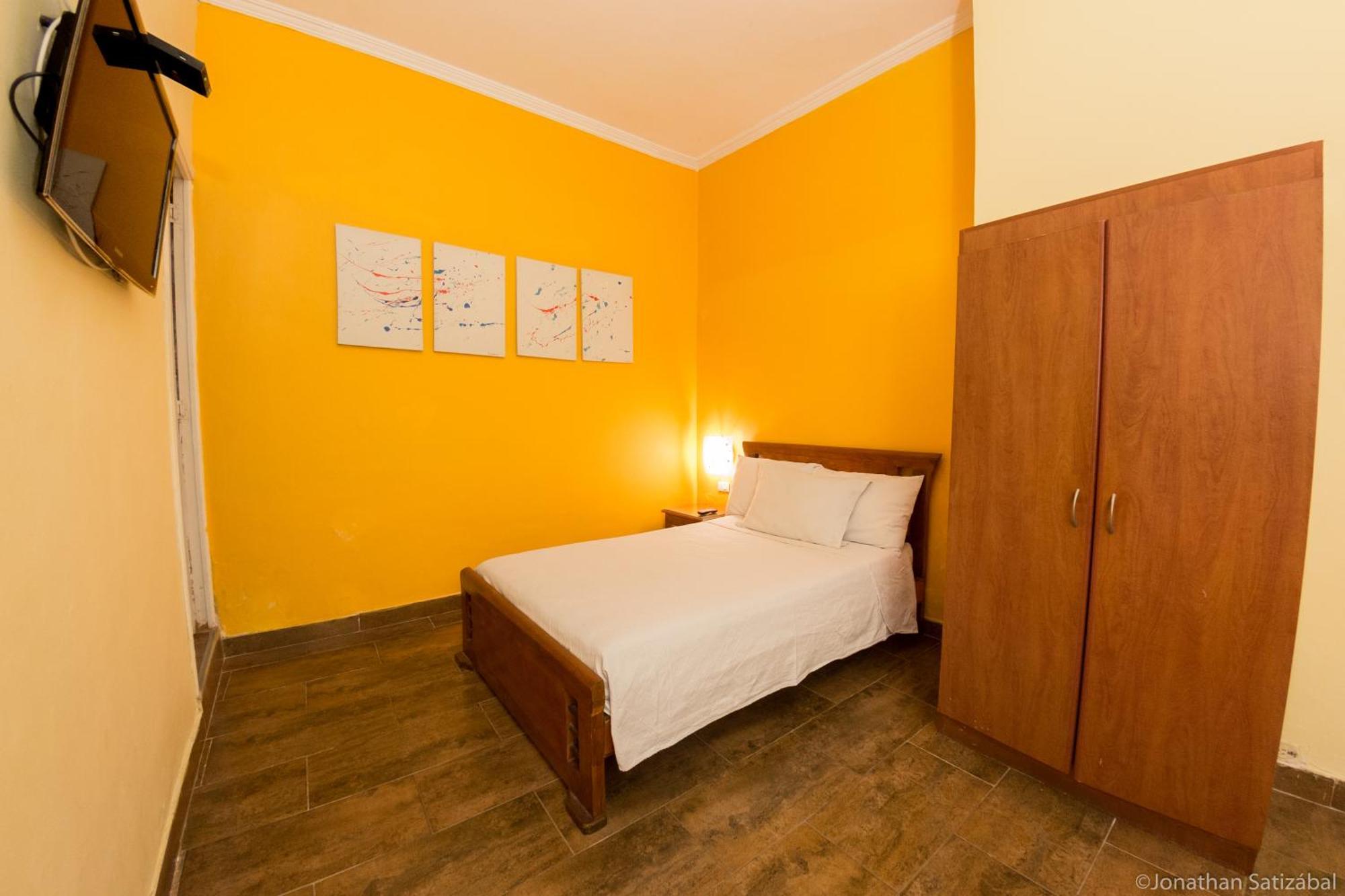 61Prado Hotel Medellín Oda fotoğraf