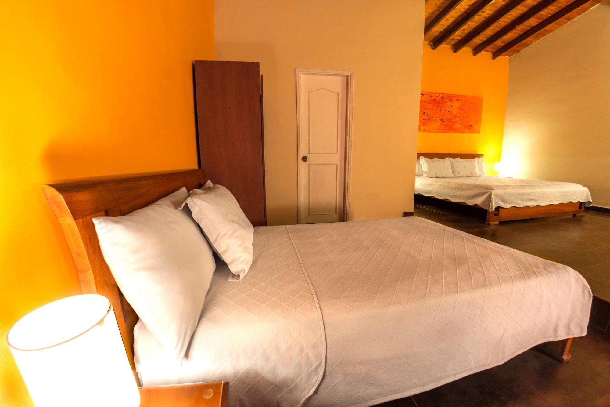 61Prado Hotel Medellín Oda fotoğraf